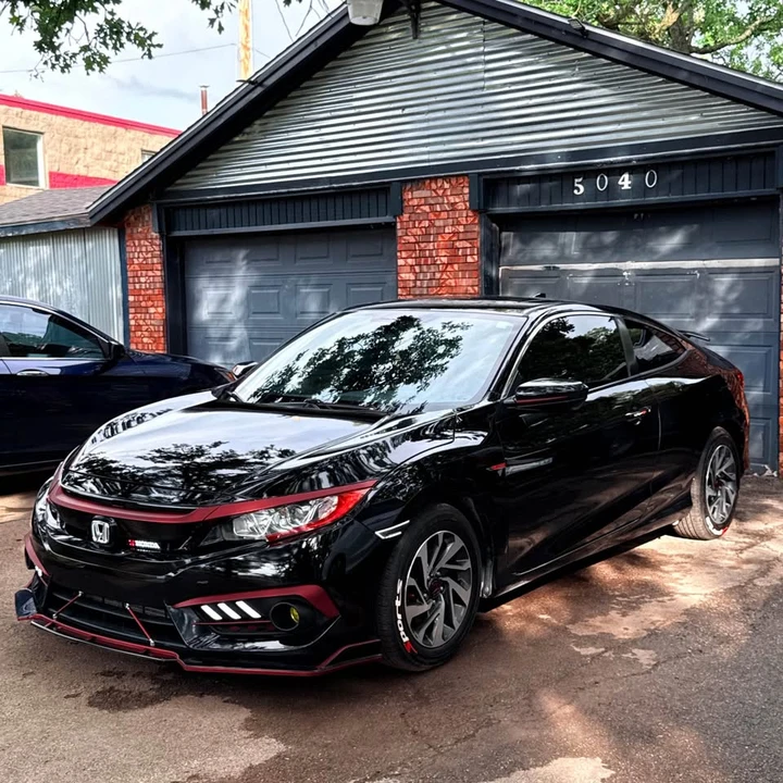 2017 Honda Civic 10th Gen - Image 16 of 21