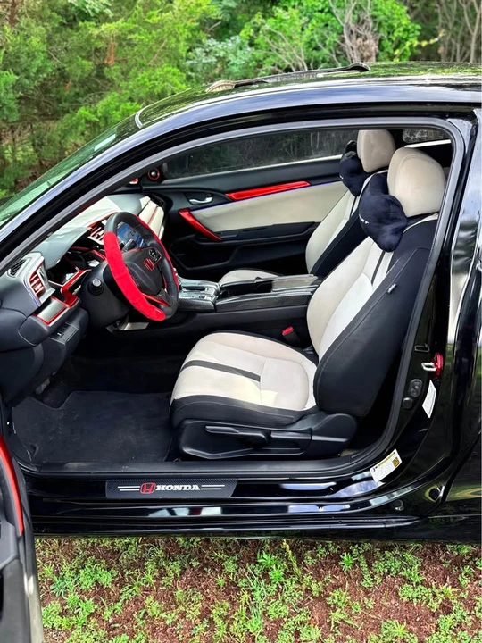 2017 Honda Civic 10th Gen - Image 5 of 21