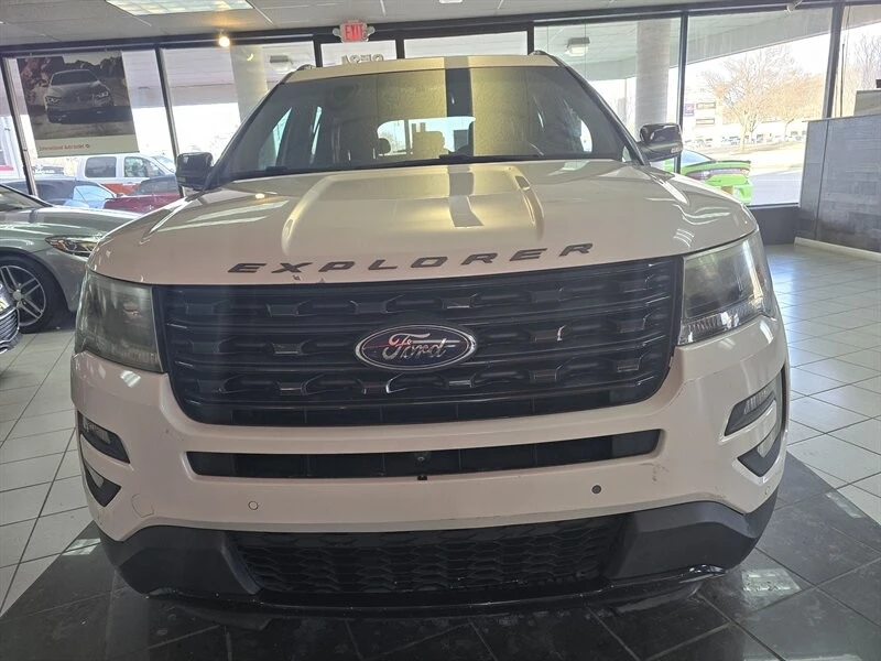 2017 Ford Explorer 5th Gen - Image 2 of 4