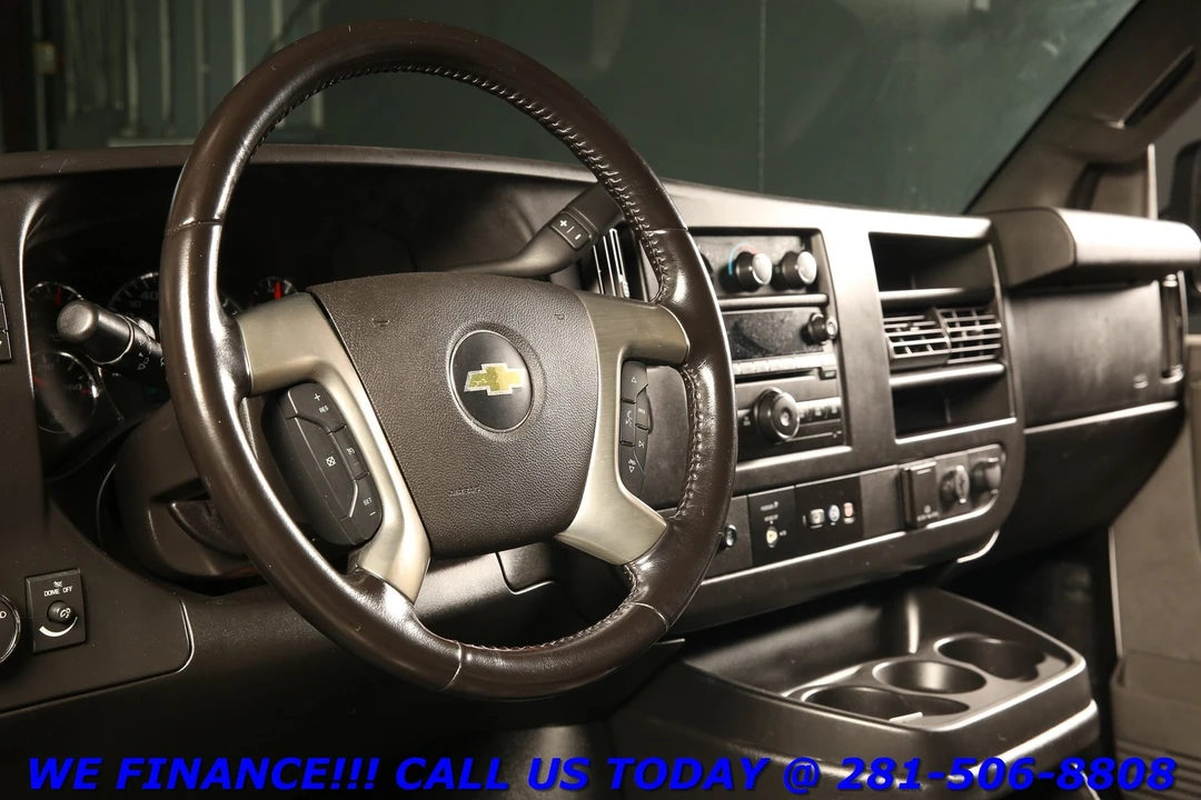 2017 Chevrolet Express - Image 8 of 21
