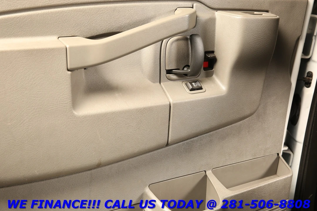 2017 Chevrolet Express - Image 7 of 21
