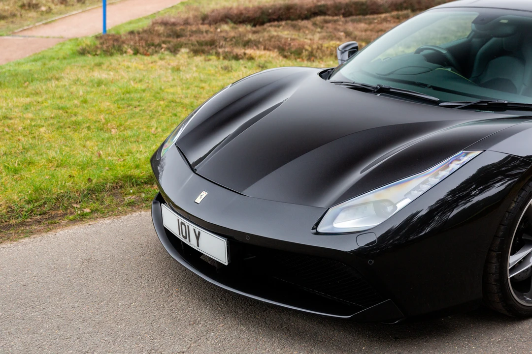 2017 Ferrari 488 GTB - Image 13 of 31