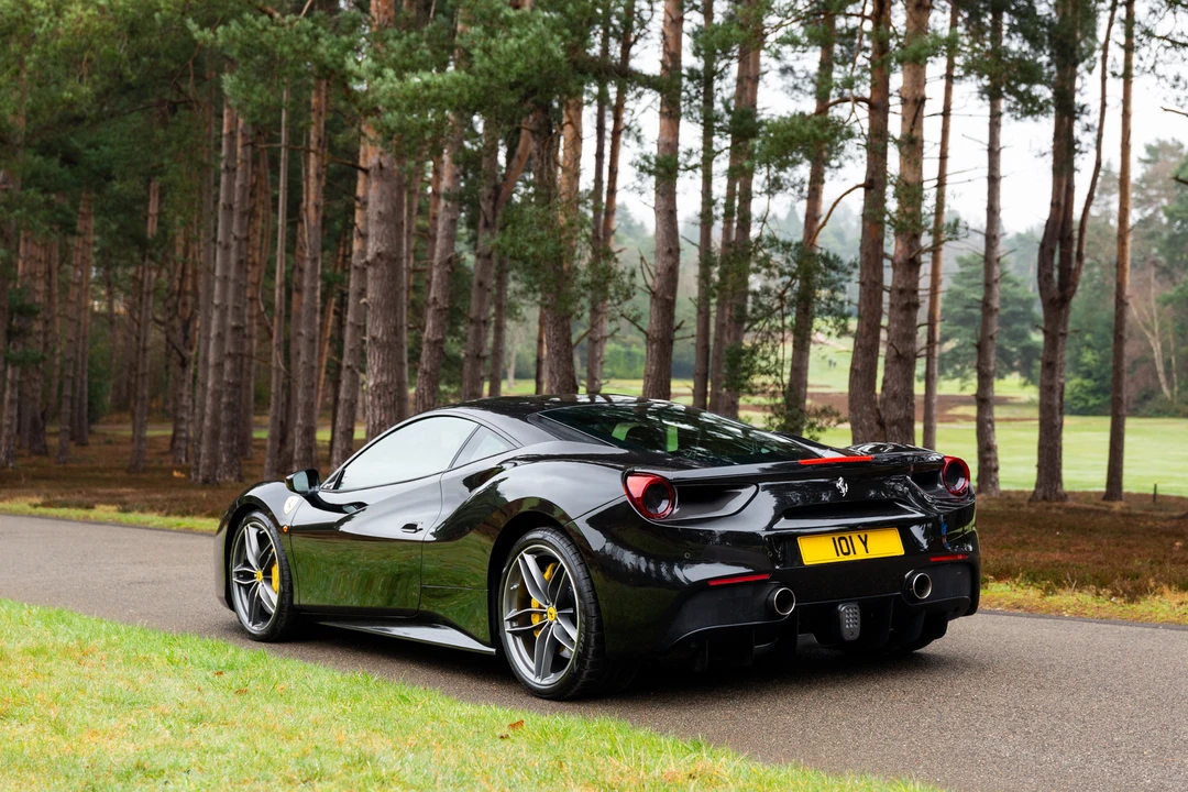 2017 Ferrari 488 GTB - Image 4 of 31