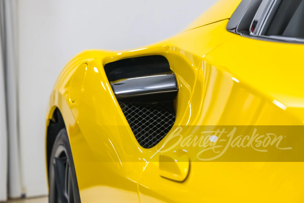 2017 Ferrari 488 Spider - Image 27 of 31