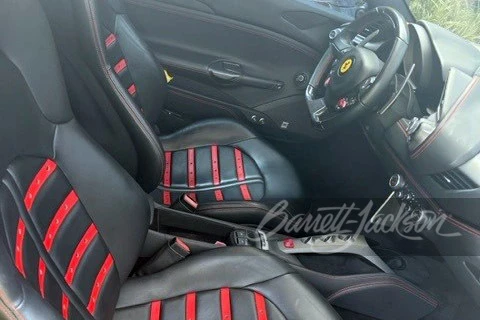 2017 Ferrari 488 Spider - Image 5 of 13
