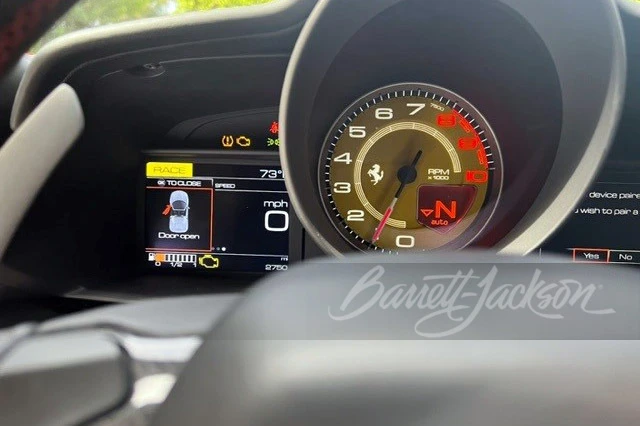 2017 Ferrari 488 Spider - Image 11 of 13