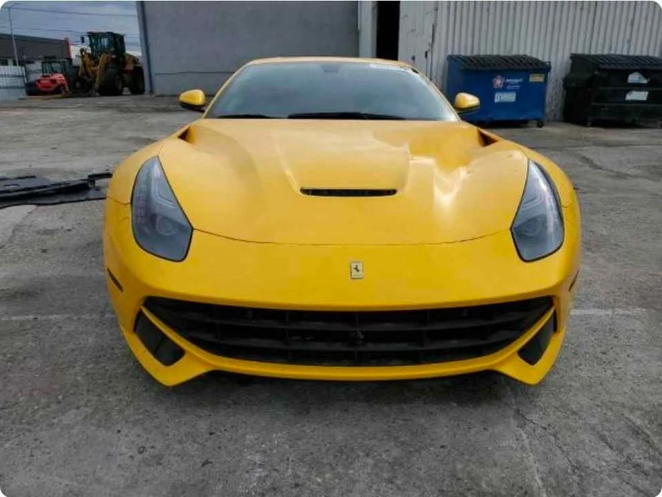 2017 Ferrari F12berlinetta - Image 5 of 10