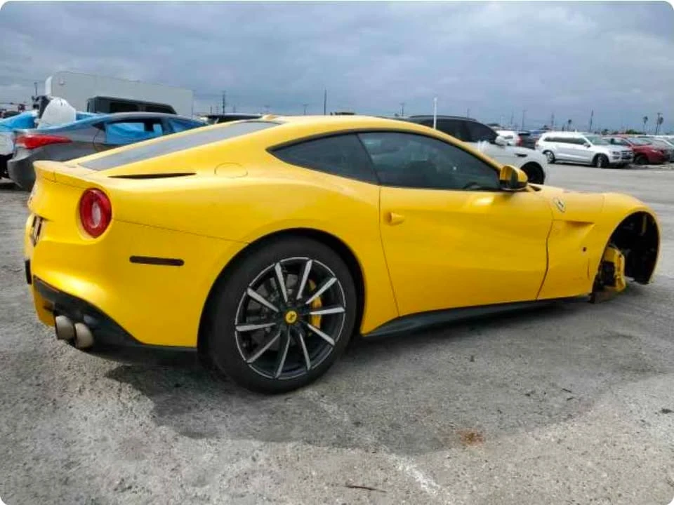 2017 Ferrari F12berlinetta - Image 3 of 10