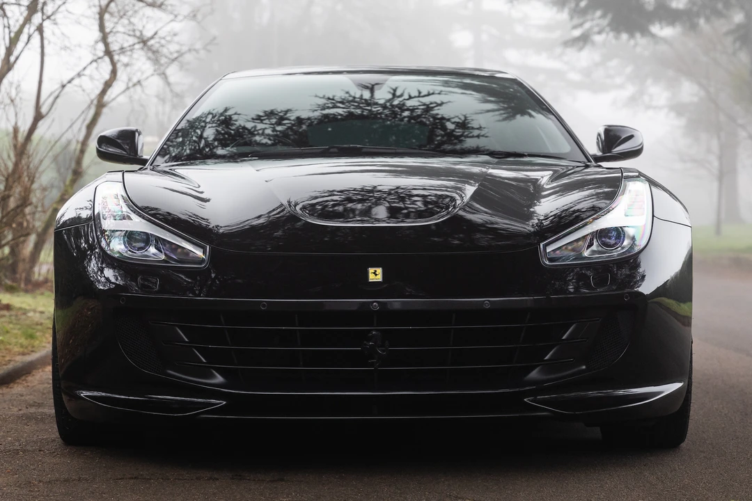 2017 Ferrari GTC4Lusso - Image 11 of 31