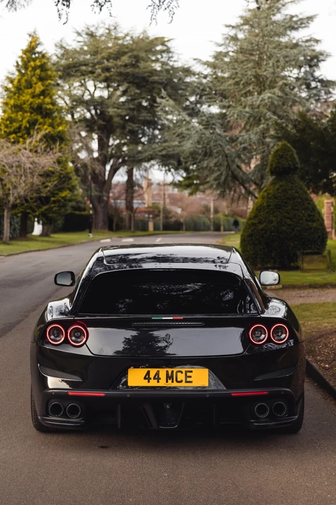 2017 Ferrari GTC4Lusso - Image 21 of 31