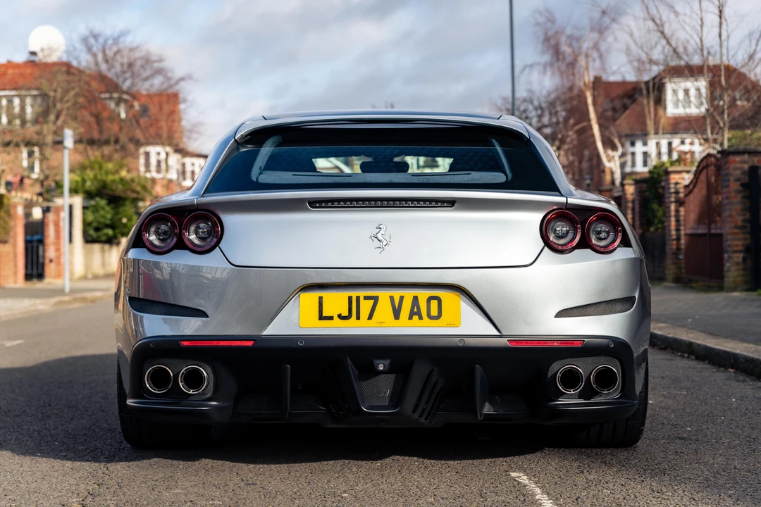 2017 Ferrari GTC4Lusso - Image 7 of 31