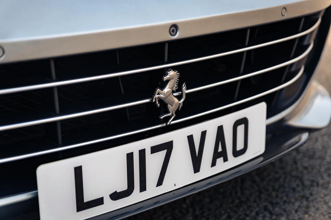 2017 Ferrari GTC4Lusso - Image 18 of 31