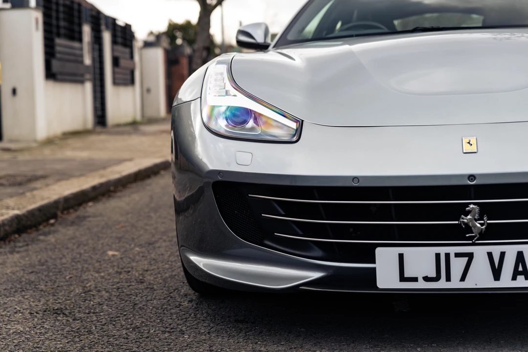 2017 Ferrari GTC4Lusso - Image 25 of 31