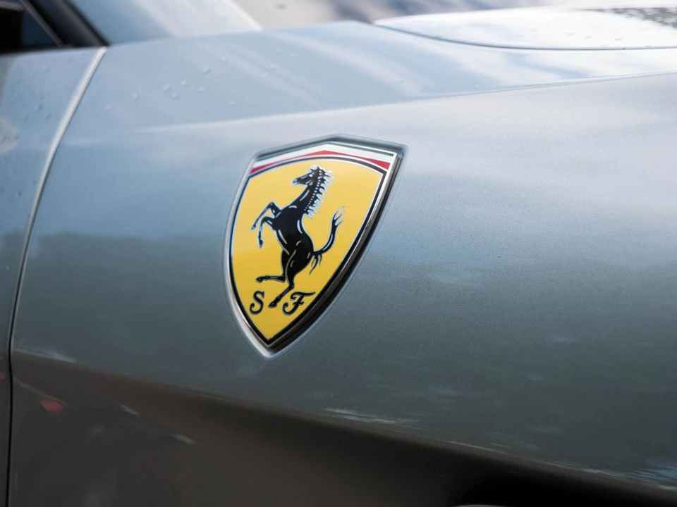 2017 Ferrari GTC4Lusso - Image 25 of 31