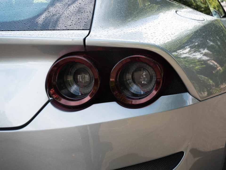 2017 Ferrari GTC4Lusso - Image 28 of 31