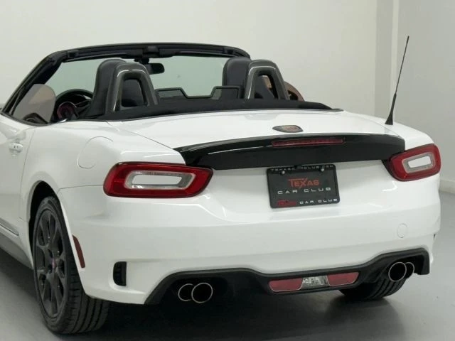 2017 Fiat 124 Spider - Image 12 of 12