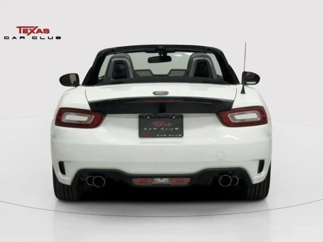 2017 Fiat 124 Spider - Image 8 of 12