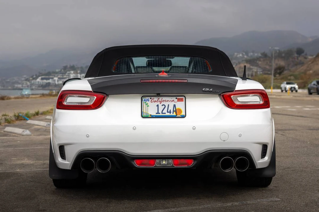 2017 Fiat 124 Spider - Image 7 of 24