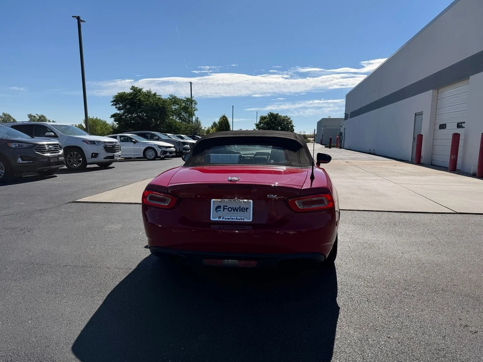 2017 Fiat 124 Spider - Image 5 of 21