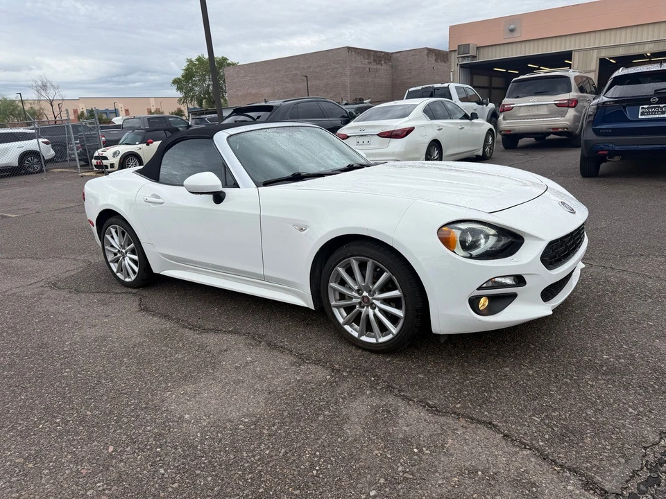 2017 Fiat 124 Spider - Image 3 of 21