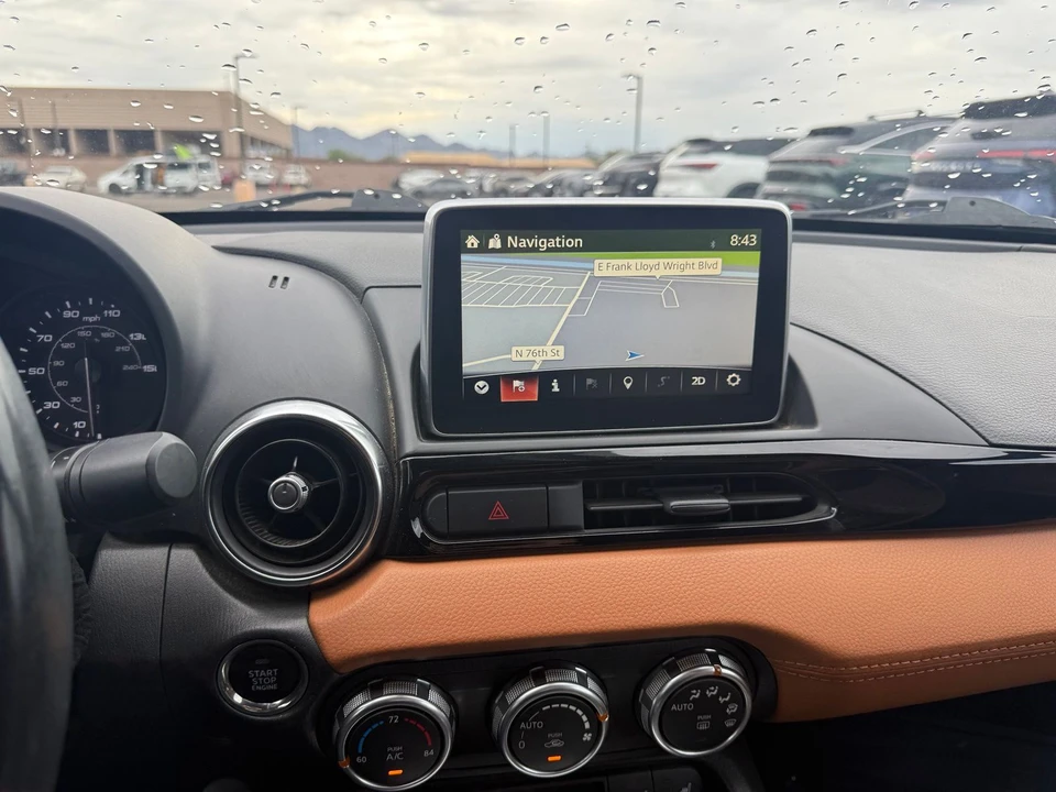 2017 Fiat 124 Spider - Image 19 of 21