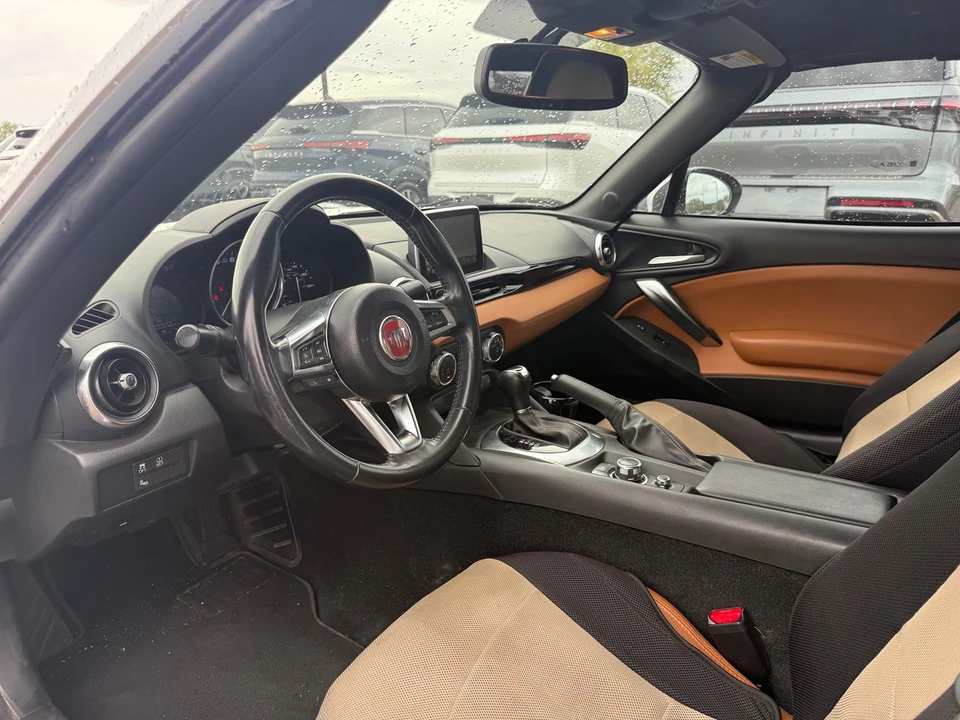 2017 Fiat 124 Spider - Image 12 of 21
