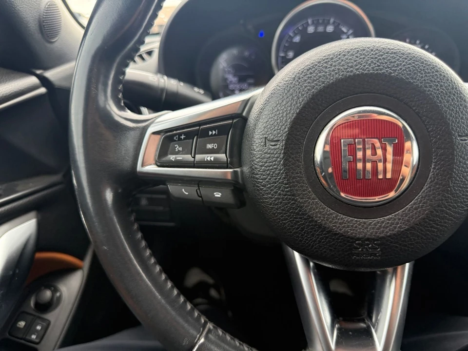 2017 Fiat 124 Spider - Image 17 of 21