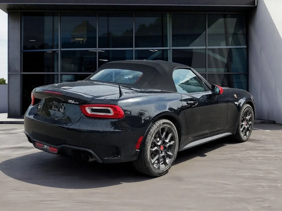2017 Fiat 124 Spider - Image 3 of 14