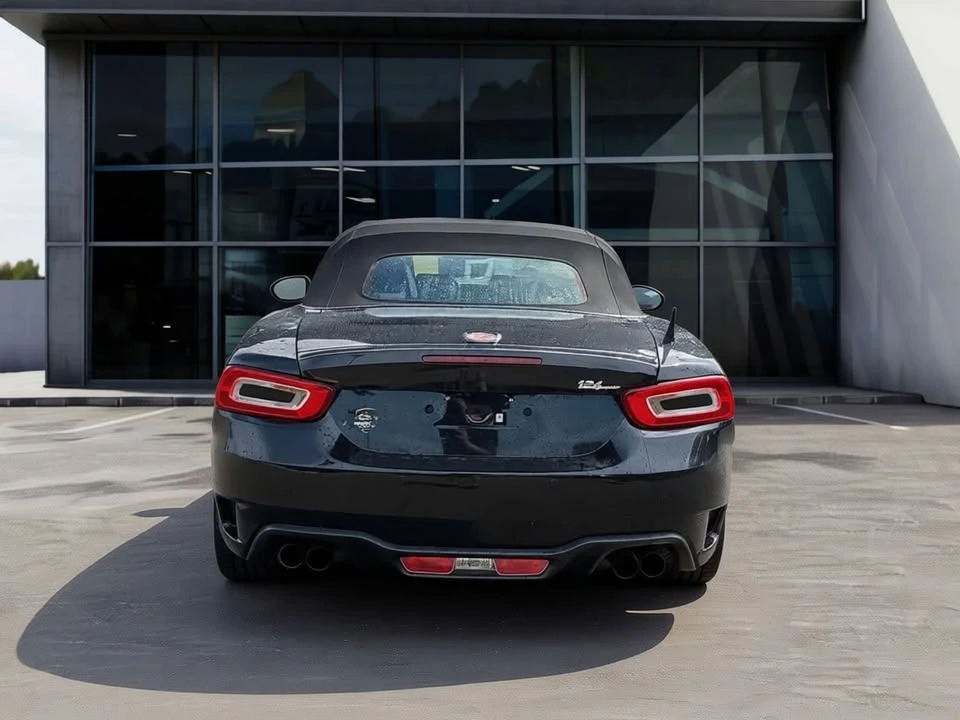 2017 Fiat 124 Spider - Image 4 of 14