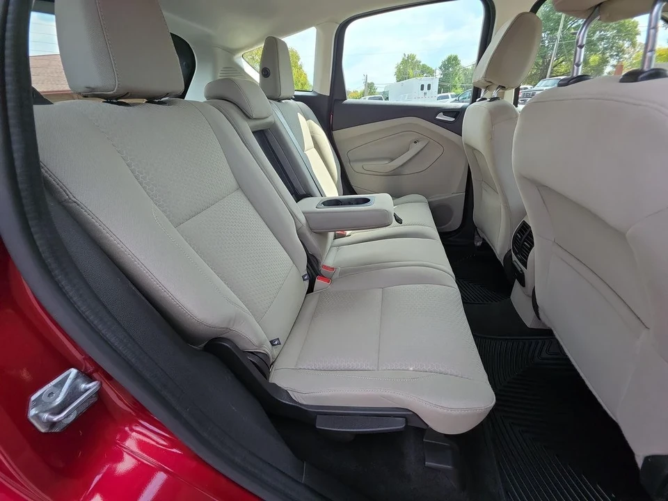 2017 Ford C-Max - Image 7 of 12
