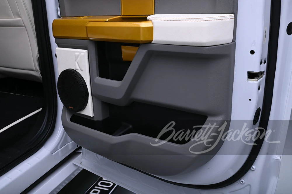 2017 Ford Super Duty 4th Gen - Image 19 of 31