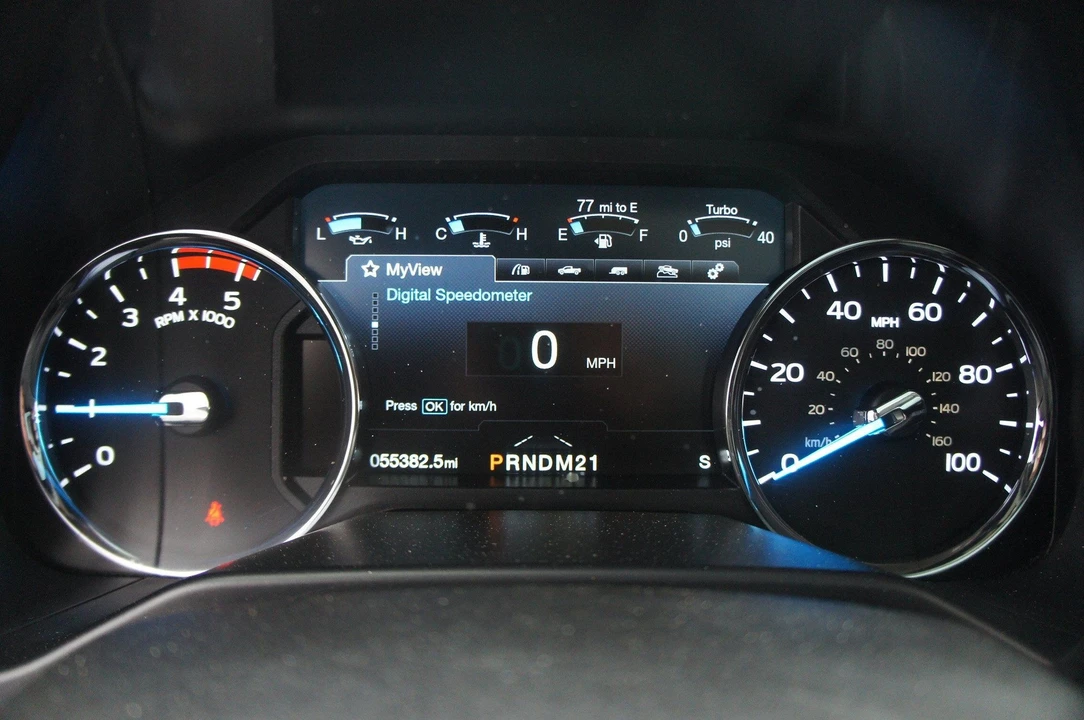 2017 Ford Super Duty 4th Gen - Image 28 of 31