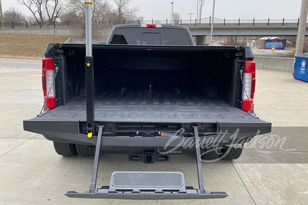 2017 Ford Super Duty 4th Gen - Image 10 of 17
