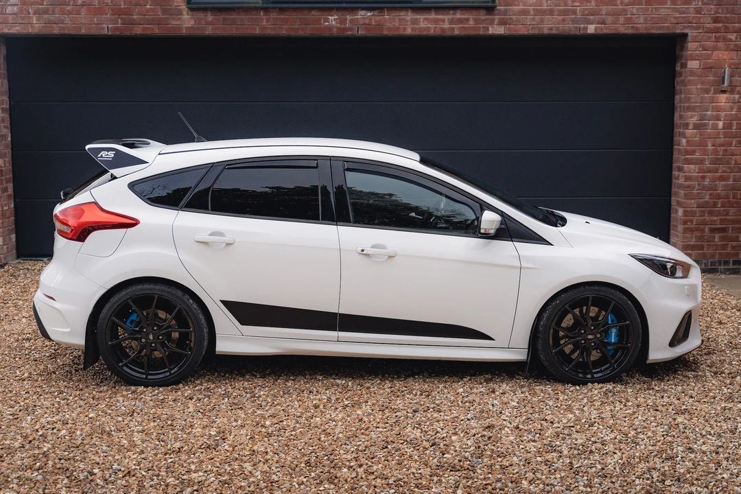 2017 Ford Focus RS 3rd Gen - Image 13 of 31