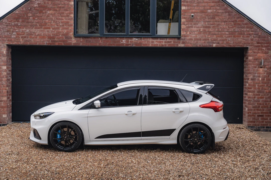2017 Ford Focus RS 3rd Gen - Image 9 of 31