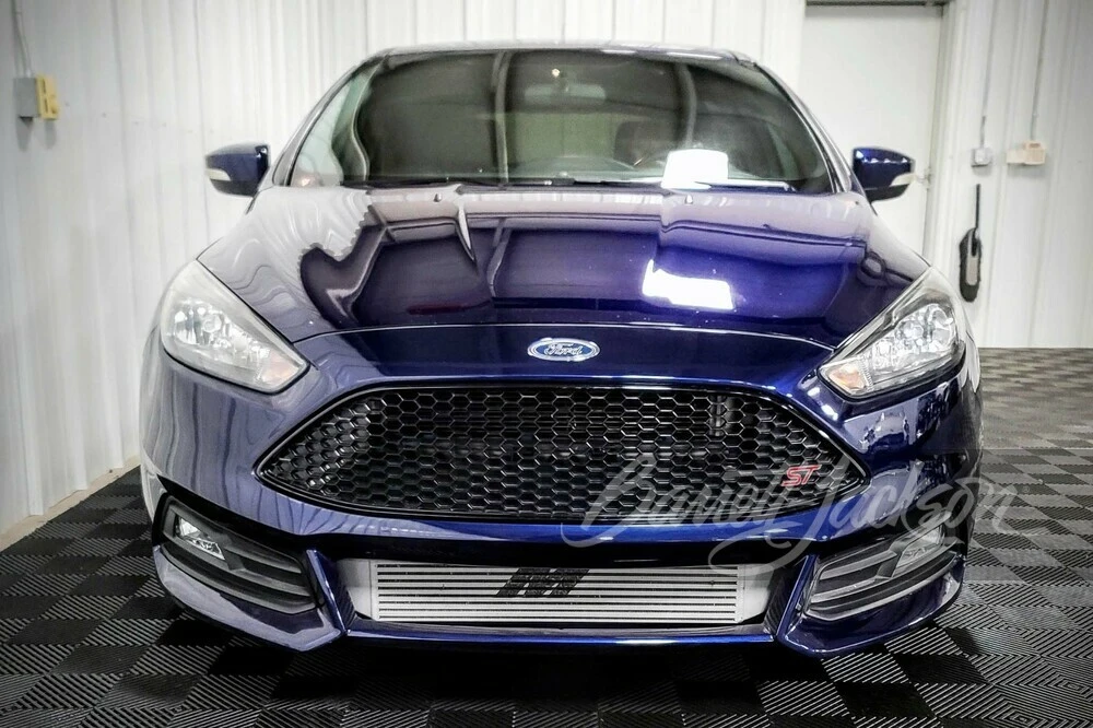 2017 Ford Focus ST 3rd Gen - Image 6 of 9