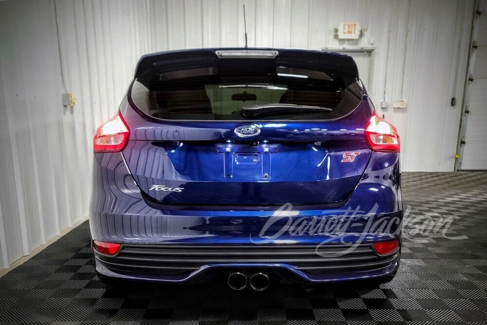 2017 Ford Focus ST 3rd Gen - Image 7 of 9