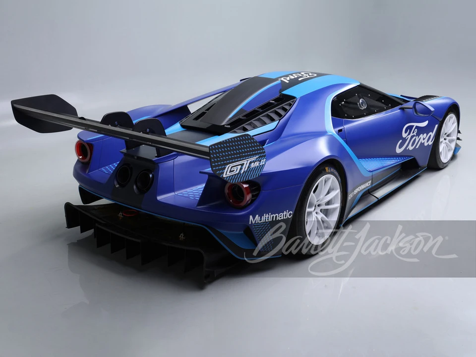 2017 Ford GT 2nd Gen - Image 2 of 31