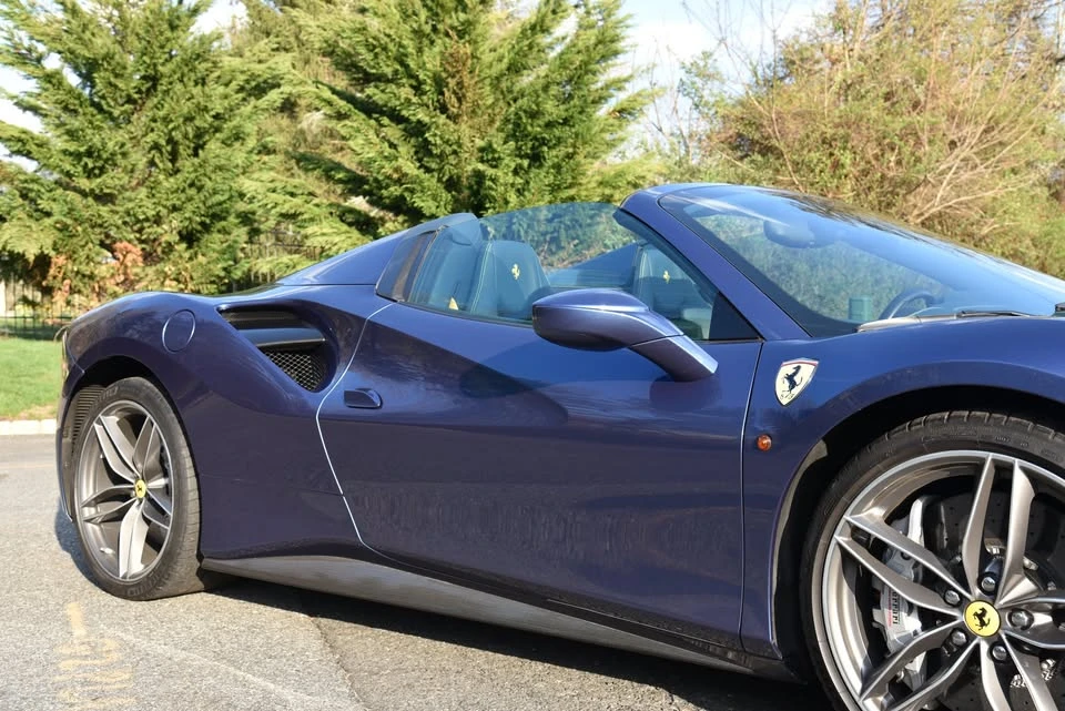 2017 Ferrari 488 - Image 6 of 21