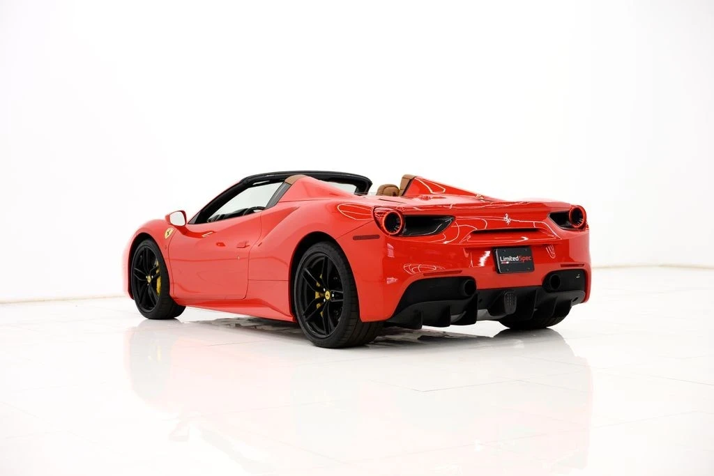 2017 Ferrari 488 - Image 11 of 21