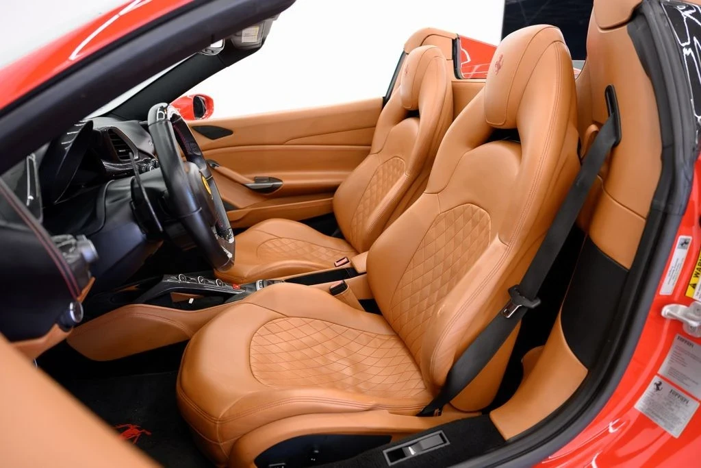2017 Ferrari 488 - Image 15 of 21