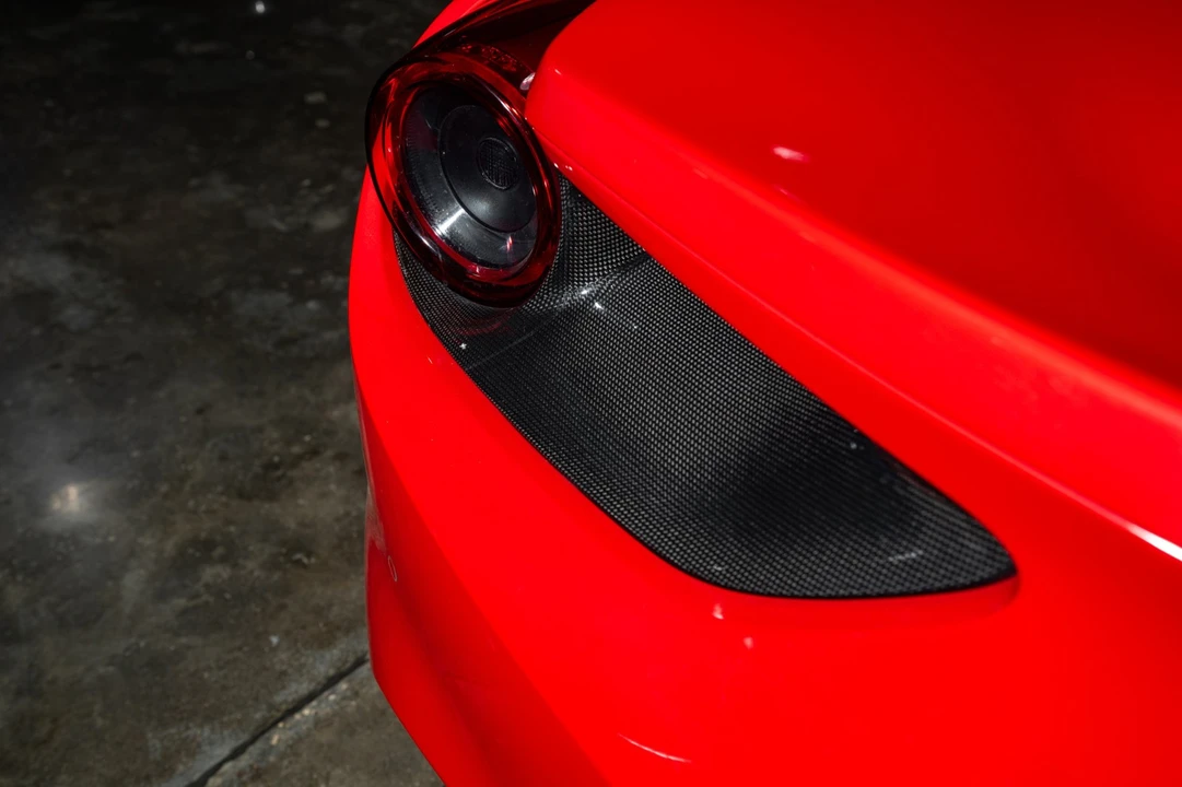 2017 Ferrari 488 Spider - Image 22 of 31