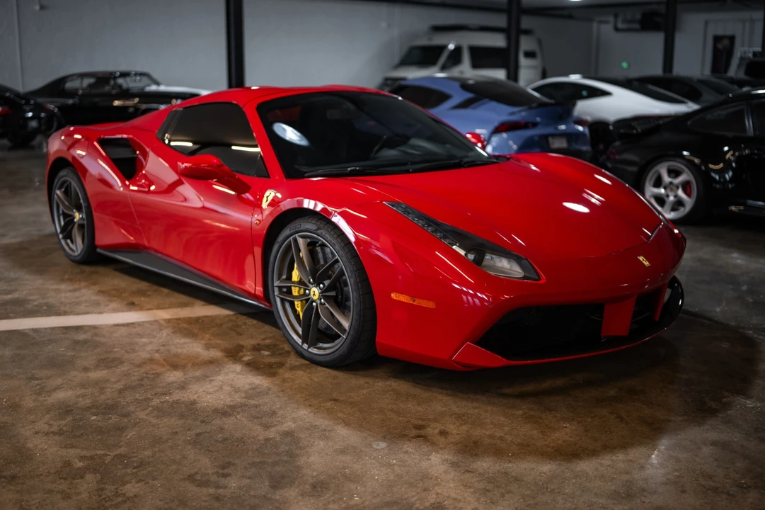 2017 Ferrari 488 Spider - Image 3 of 31