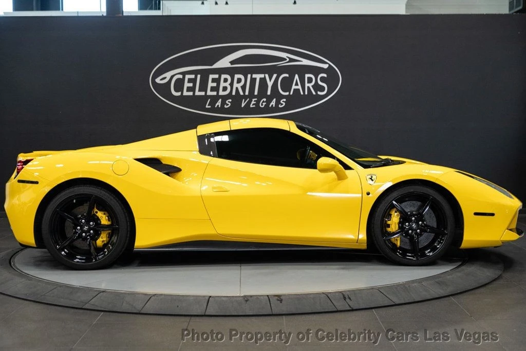2017 Ferrari 488 Spider - Image 6 of 12