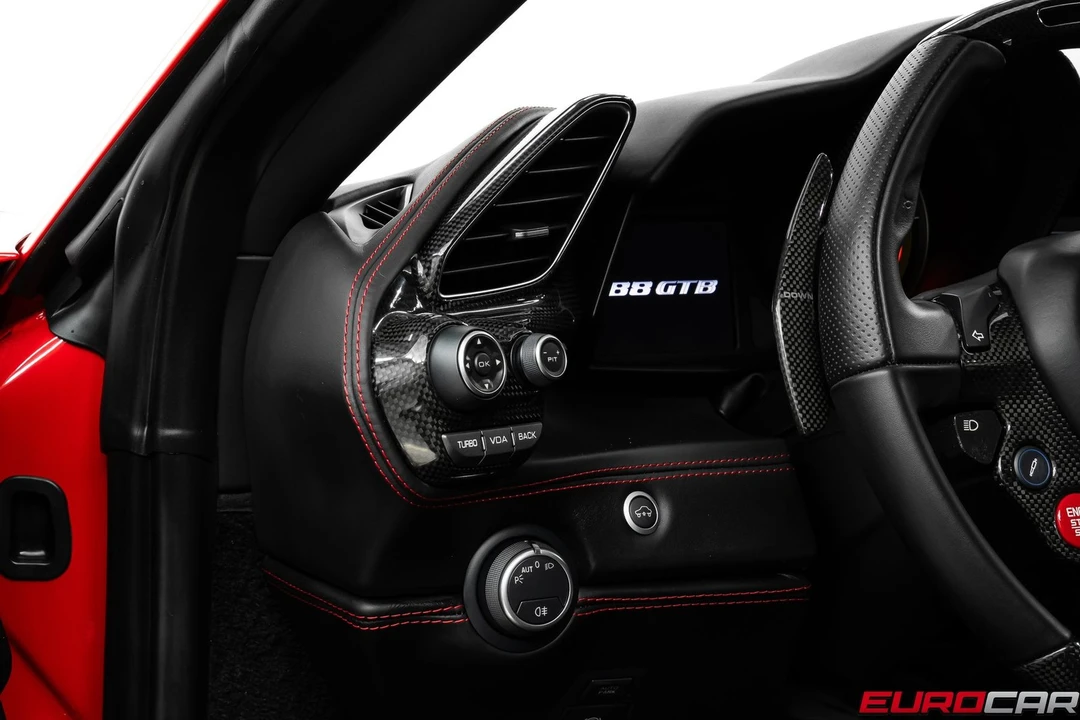 2017 Ferrari 488 GTB - Image 30 of 31