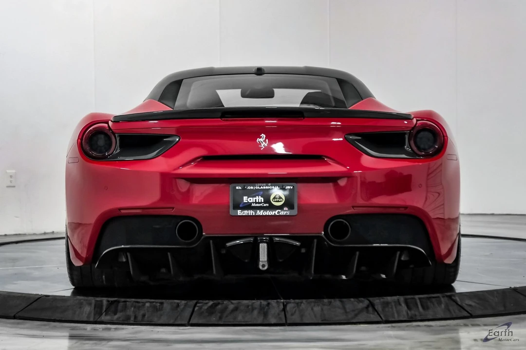 2017 Ferrari 488 GTB - Image 14 of 31