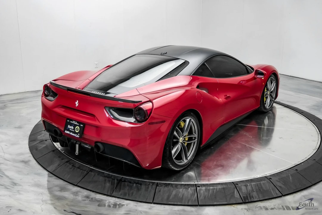 2017 Ferrari 488 GTB - Image 21 of 31