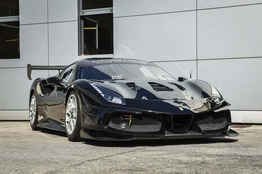 2017 Ferrari 488 - Image 9 of 31