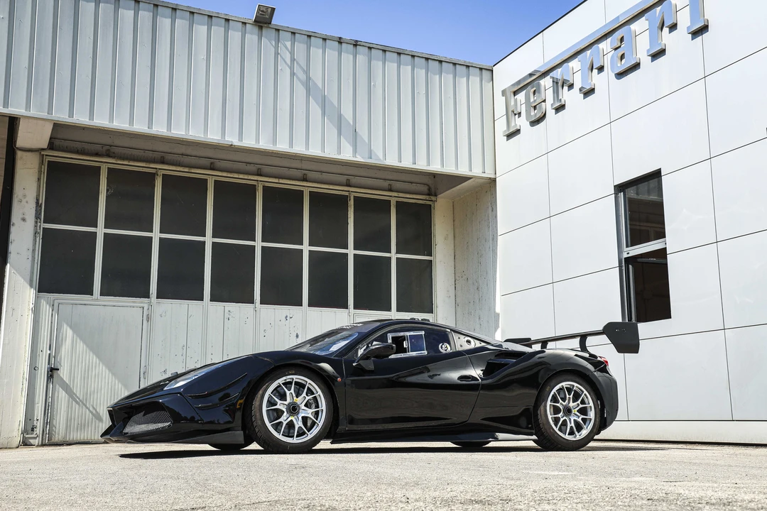 2017 Ferrari 488 - Image 12 of 31