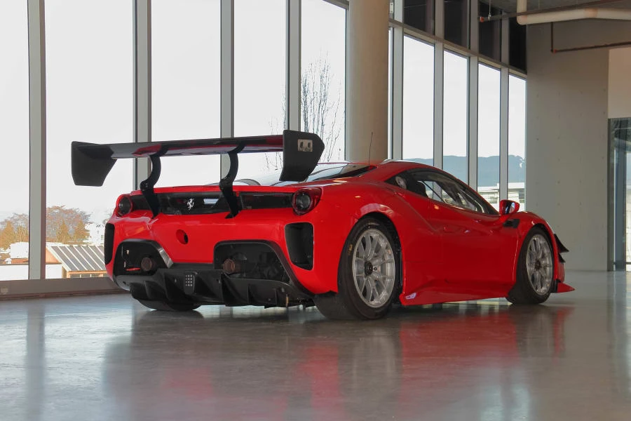 2017 Ferrari 488 - Image 13 of 31
